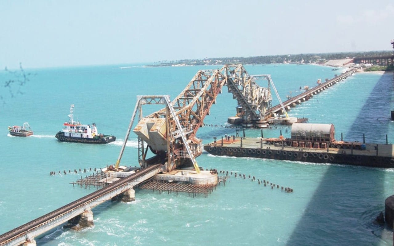 tamil nadu suspension railway bridge opened for fishing boats in pamban