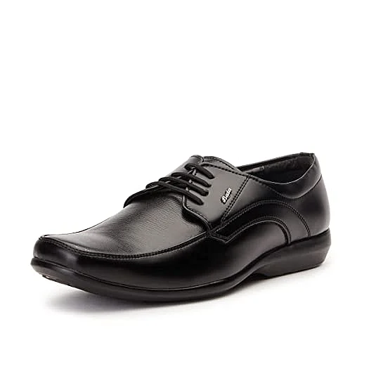 10 Best Formal and Leather Shoes For Men in India 2024