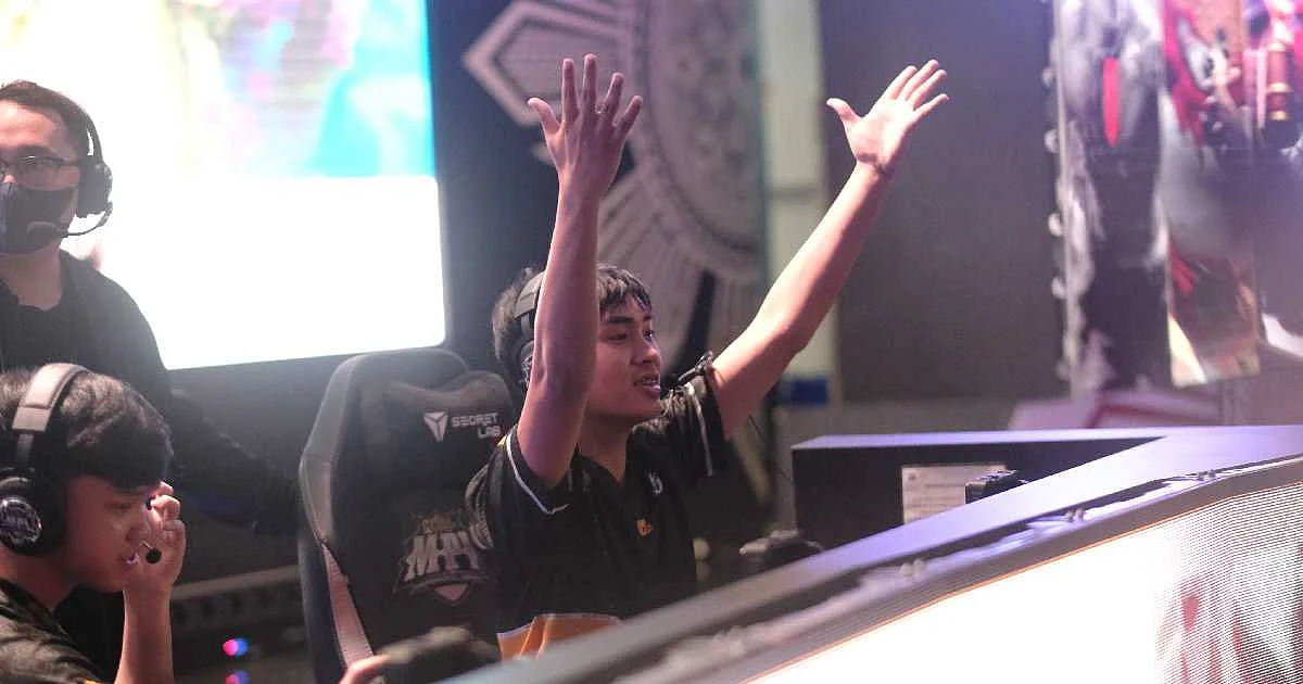 Bren Esports secures playoffs spot.