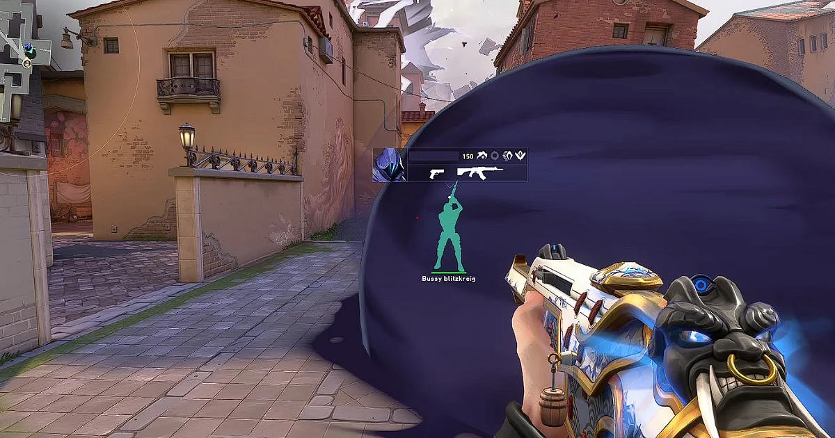 Using ALT will reveal the abilities of your teammates