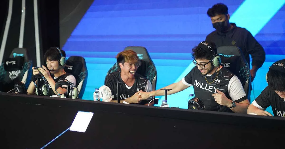 The Valley eliminates Todak in the M4 World Championship playoffs