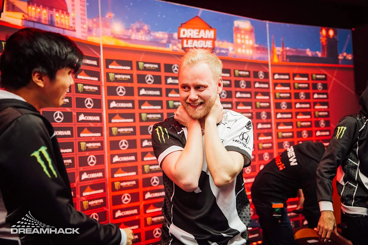 Blitz Reveals That There is a Chance of SumaiL Playing With Liquid at TI10