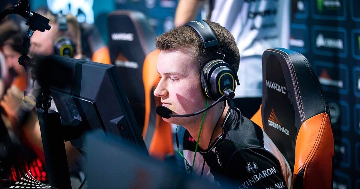 Big S Rifler K1to Finds Out That He Always Had Vsync On For Cs Go Big S Rifler K1to Finds Out That He Always Had Vsync On For Cs Go