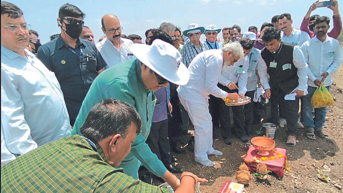 पाणी उपलब्ध झाले तर समृद्धी येईल : गडकरी