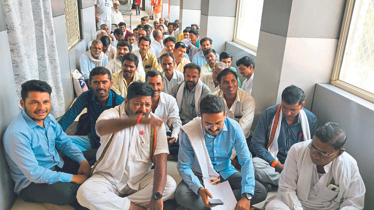 जालन्यातील नुकसानग्रस्तांचा औरंगाबादमध्ये ठिय्या