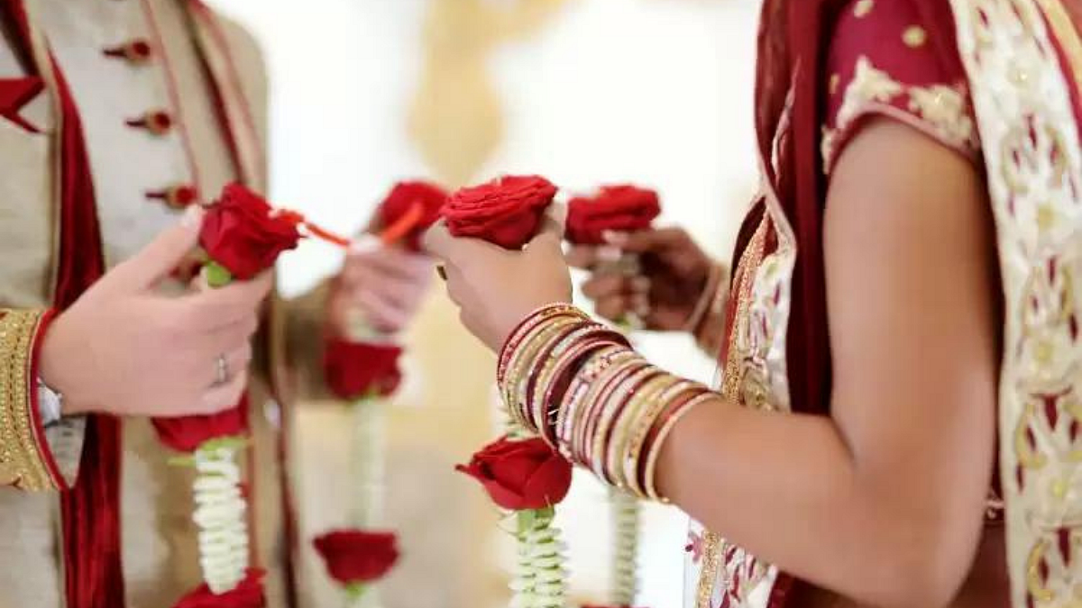 आंधळ्याचे काठी लागले आंधळे