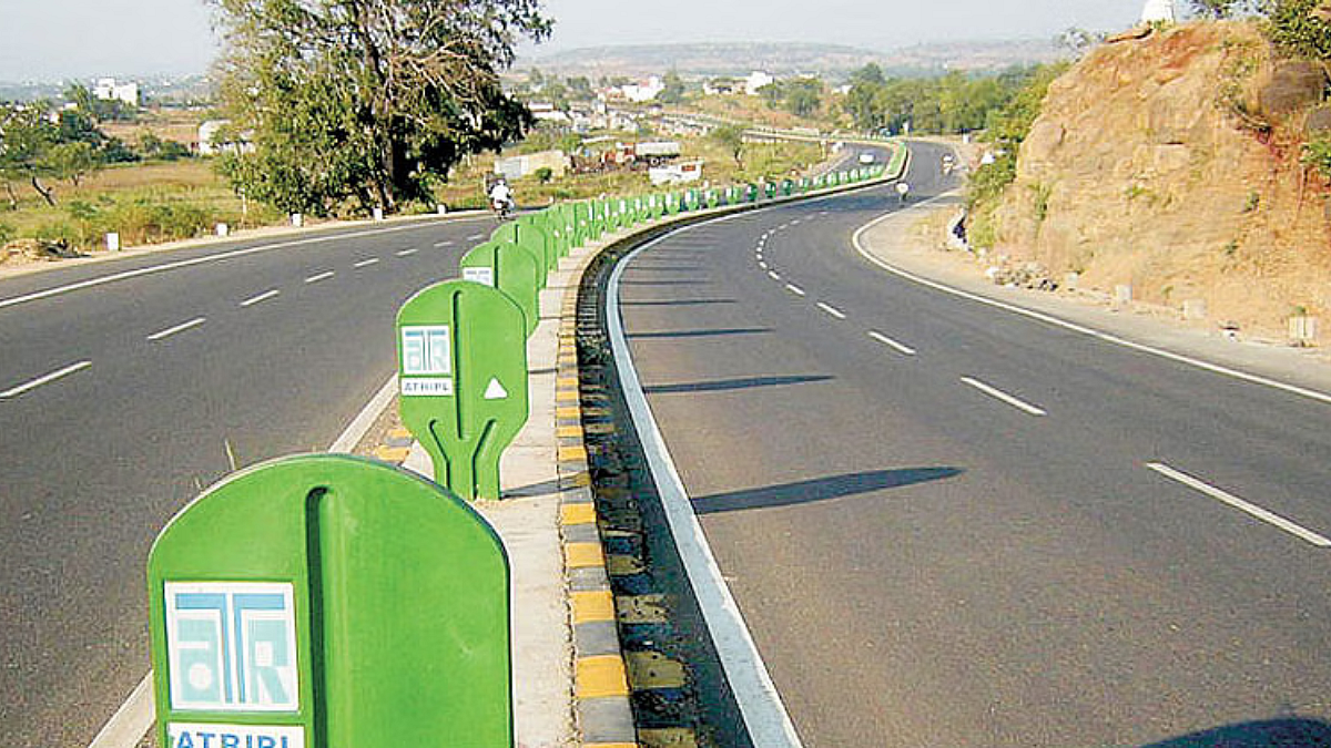 Nashik Pune Highway