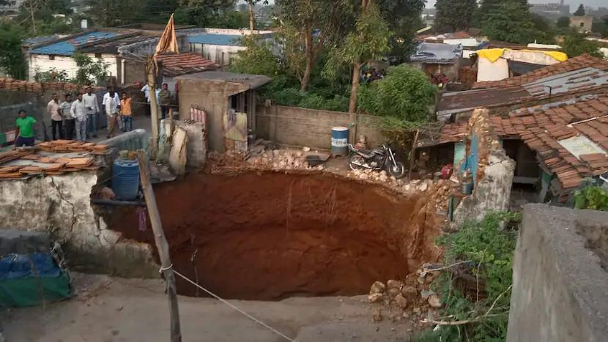 Chandrapur Landslide News
