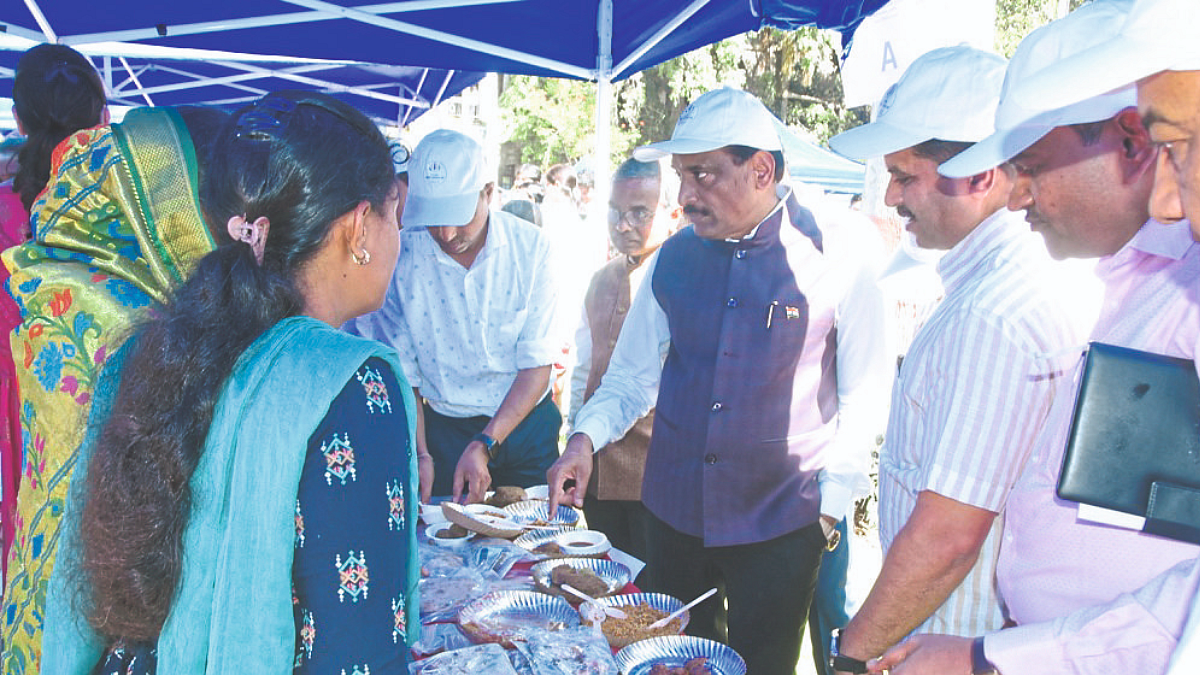 Millet Exhibition : बाजरी भरडधान्यनिर्मित विविध पाककृती स्पर्धा, प्रदर्शन