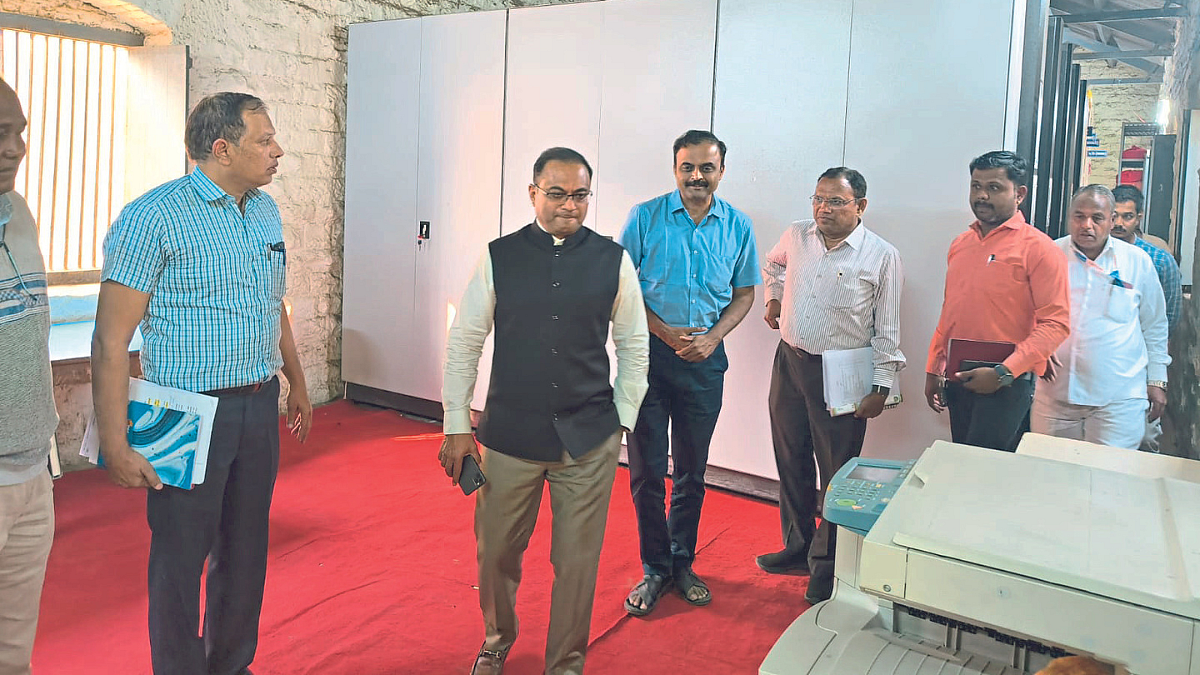 Dr. Rajesh Deshmukh