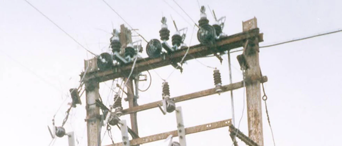 रब्बीच्या हंगामात विजेचा अडसर Lightning strikes during rabbi season