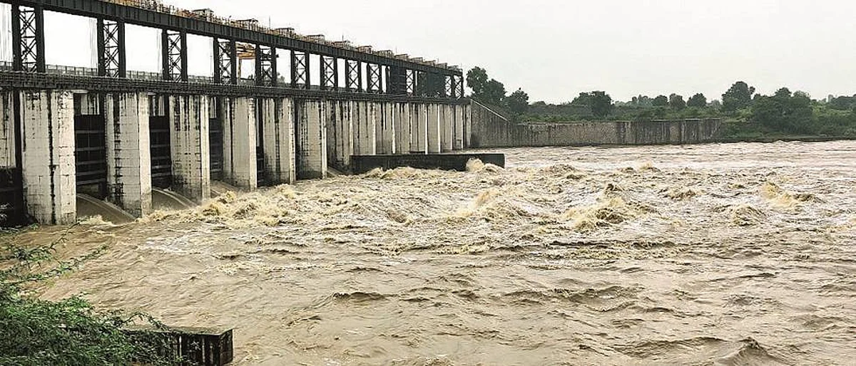471 cusecs of water released from Vishnupuri