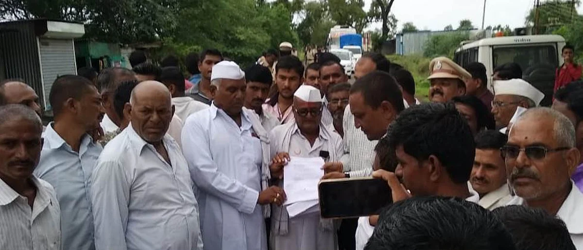 खानदेशात दूध आंदोलनास अल्प प्रतिसाद