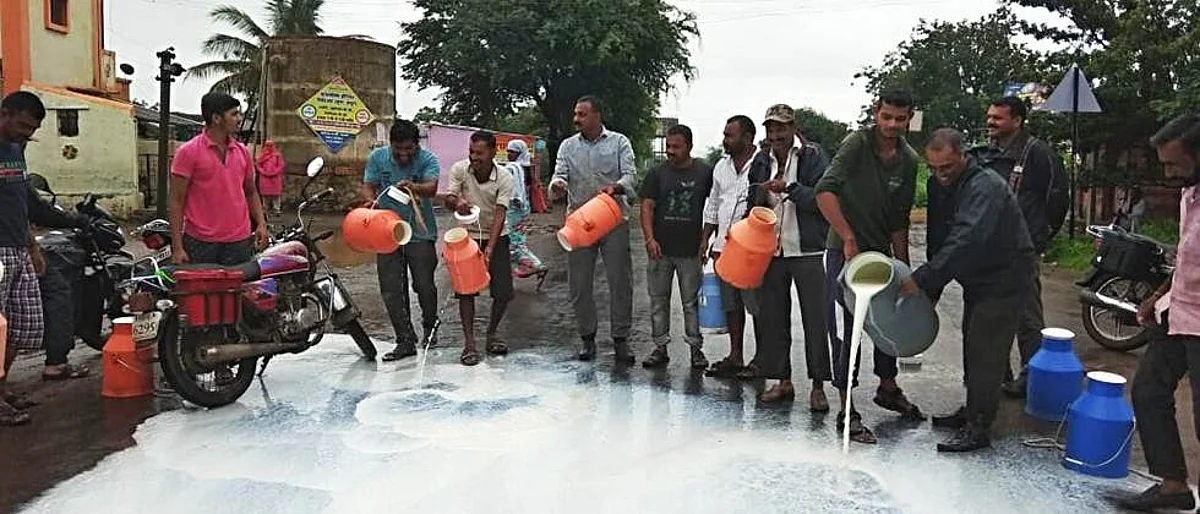 दूध दरप्रश्नी आंदोलन