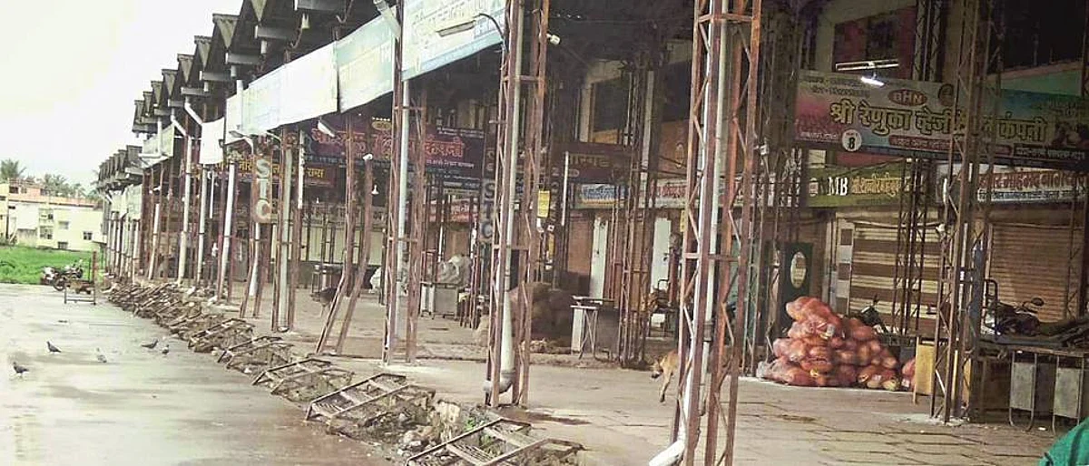 Response to the closure of market committees in Satara