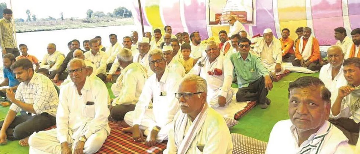 Add. Mane's fast in Salegaon for irrigation backlog