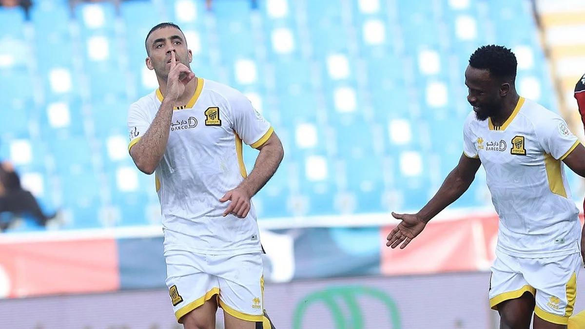 «الاتحاد» يغرد بعيدًا ويعتلي صدارة جدول ترتيب دوري المحترفين