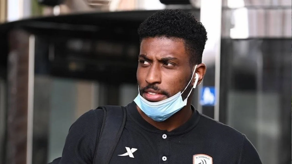 رسميًا.. الاتحاد يضم أحمد شراحيلي حتى 2025