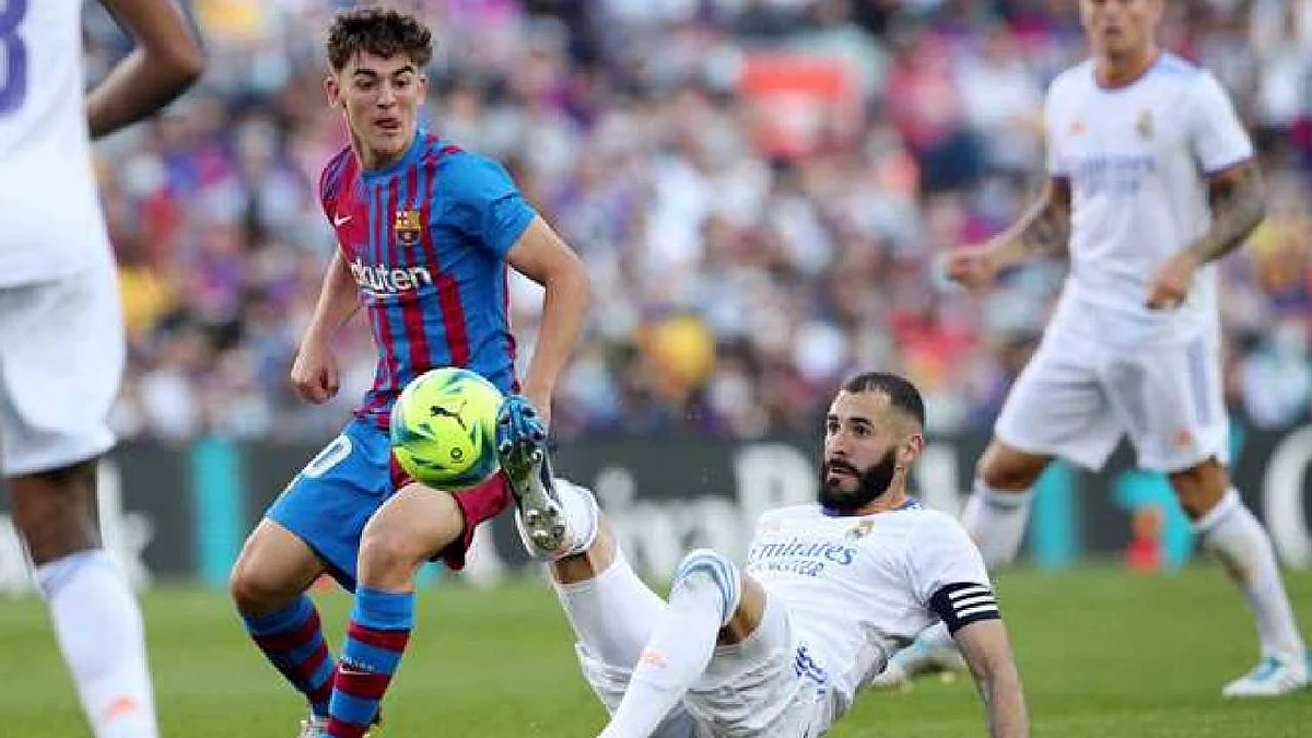ريال مدريد يستدرج برشلونة بالرياض