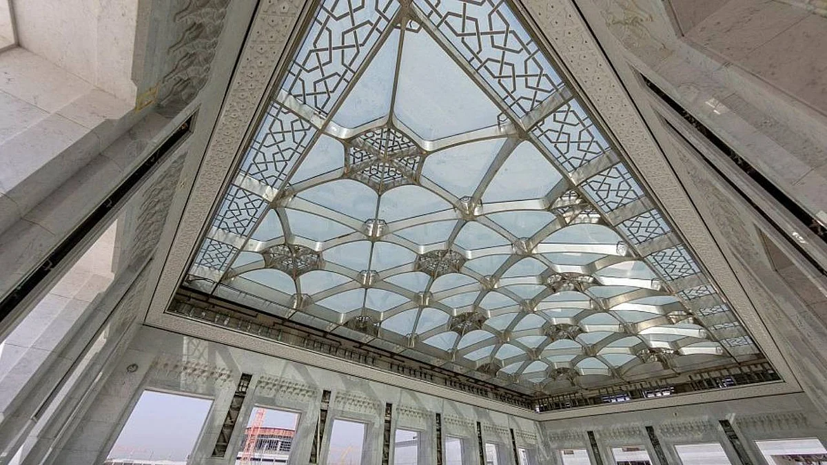 بالصور.. قباب المسجد الحرام تنطق بتراث إسلامي يواكب التصاميم العصرية