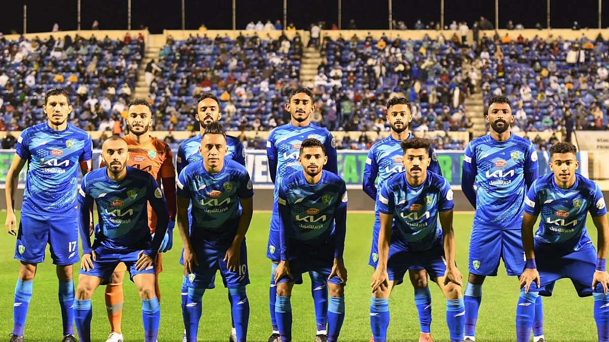 «الفتح» يعلن فسخ التعاقد مع نجم الفريق