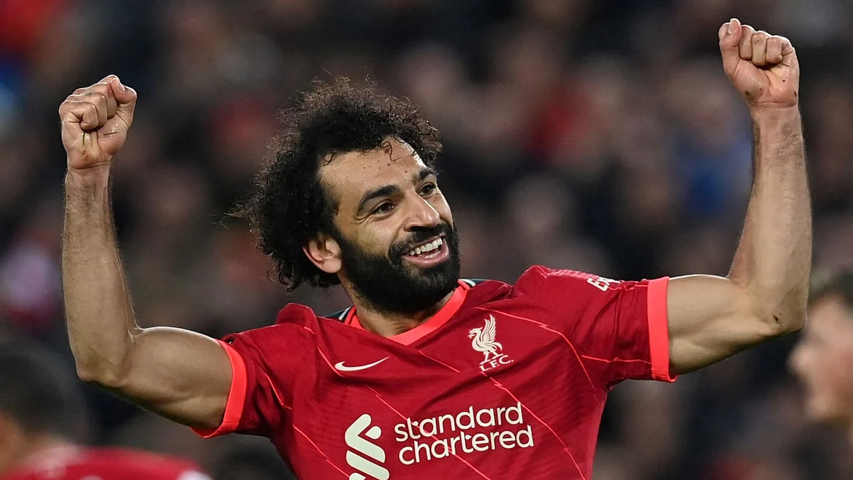 رسميًّا.. صلاح ينافس ميسي وليفاندوفسكي على جائزة الأفضل في العالم