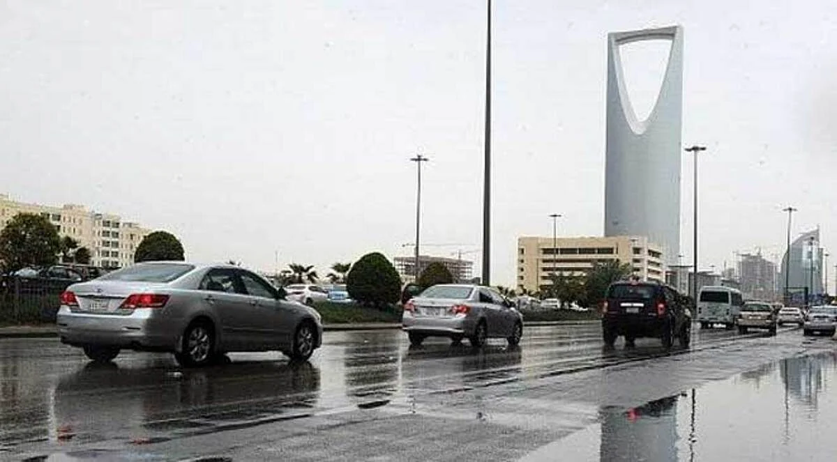 عواصف رعدية على الرياض