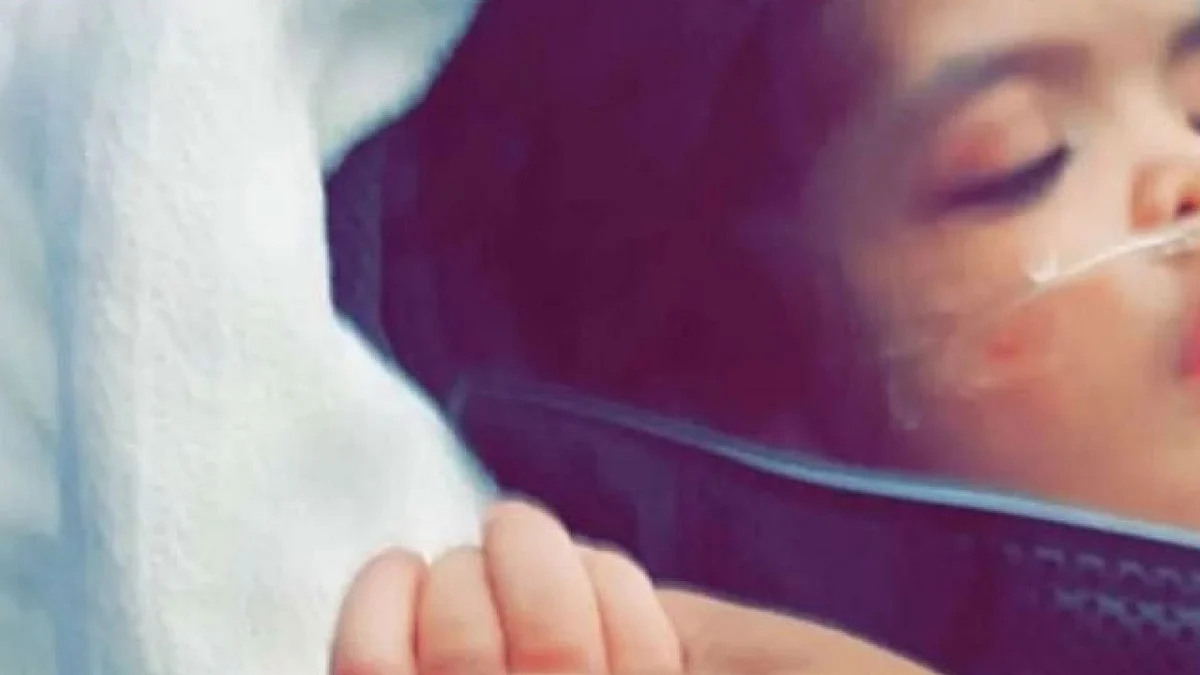 ما حدث أشبه بالحلم.. والد الطفل براك الشمري يروي تفاصيل قرار خادم الحرمين بعلاج ابنه