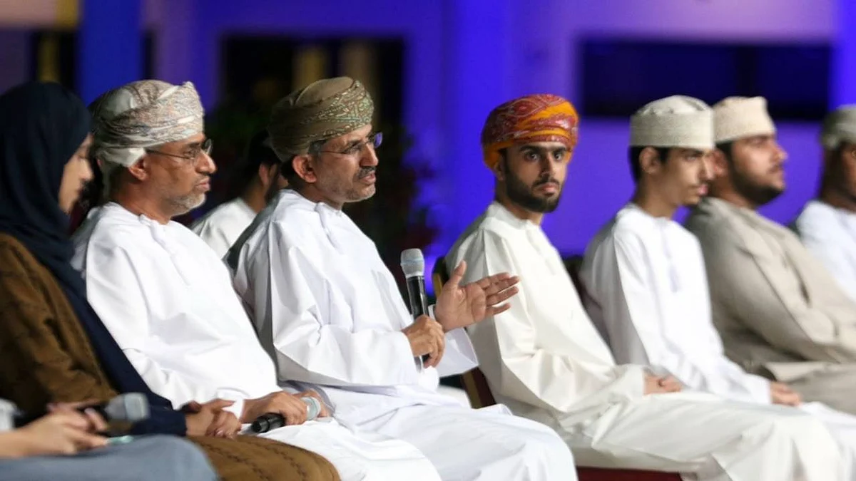 جانب من حوار وكيلي وزارة التعليم العالي