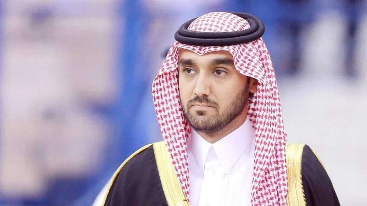 الأمير عبدالعزيز بن تركي الفيصل رئيس الاتحاد العربي لكرة القدم
