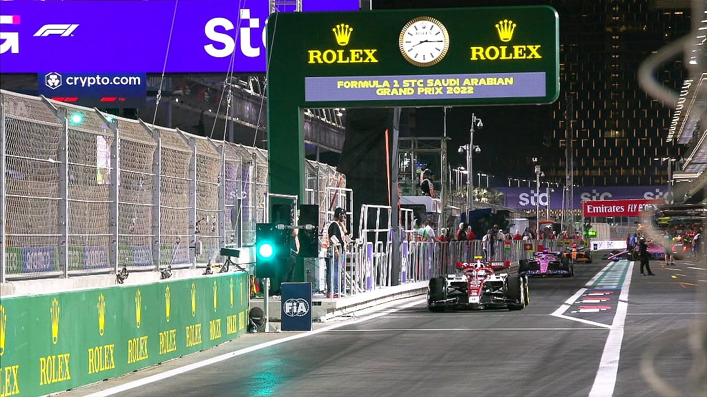 هل تم تغير موعد سباق السعودية لفورمولا–1؟.. الاتحاد الدولي يجيب