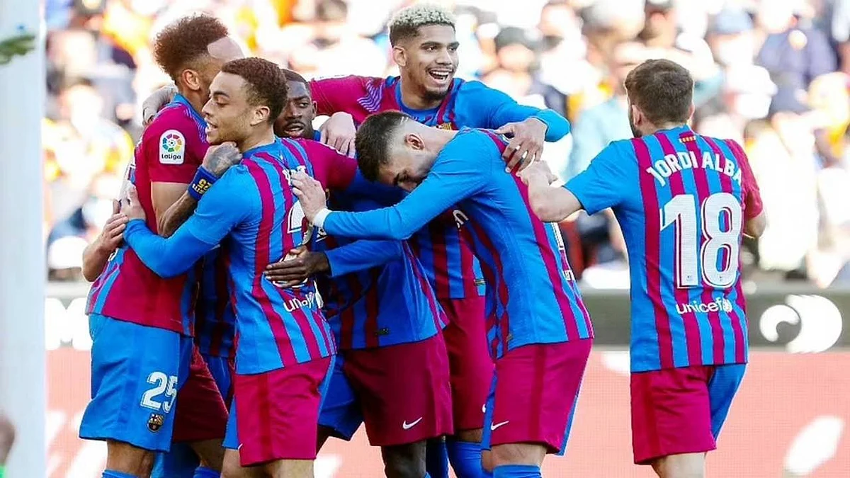 فريق برشلونة الإسباني