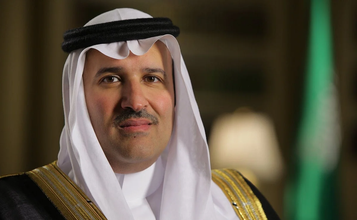 الأمير فيصل بن سلمان بن عبدالعزيز أمير منطقة المدينة المنورة