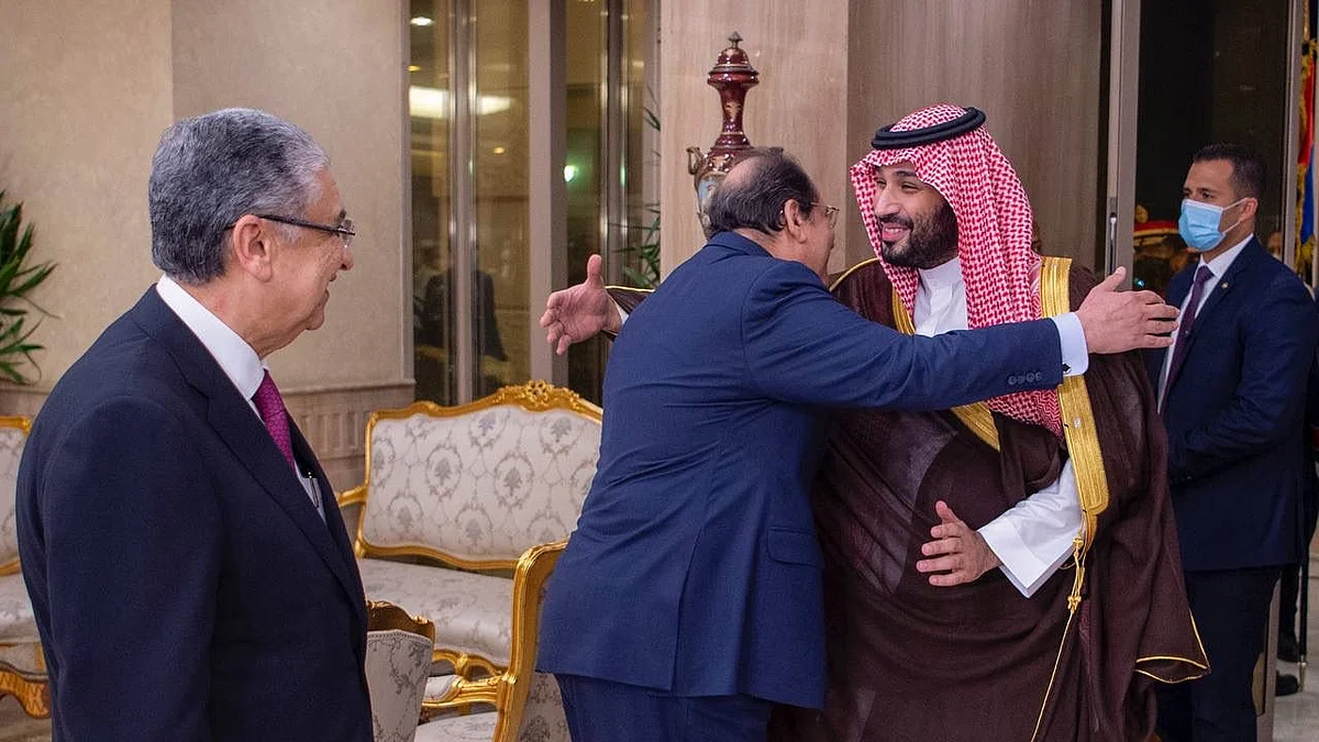 برلماني مصري سابق عن زيارة ولي العهد: هناك تنسيق بين القاهرة والرياض لمواجهة النفوذ الإيراني