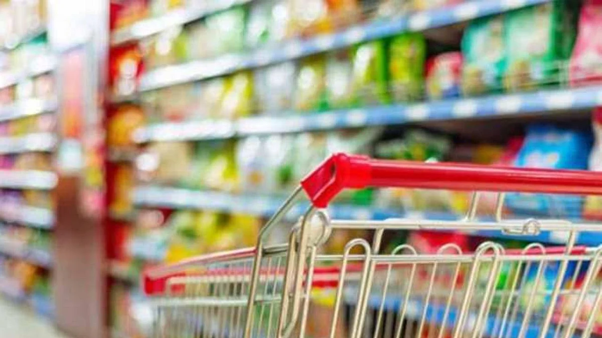 حماية المستهلك تعلن متوسط أسعار السلع الأساسية بالأسواق