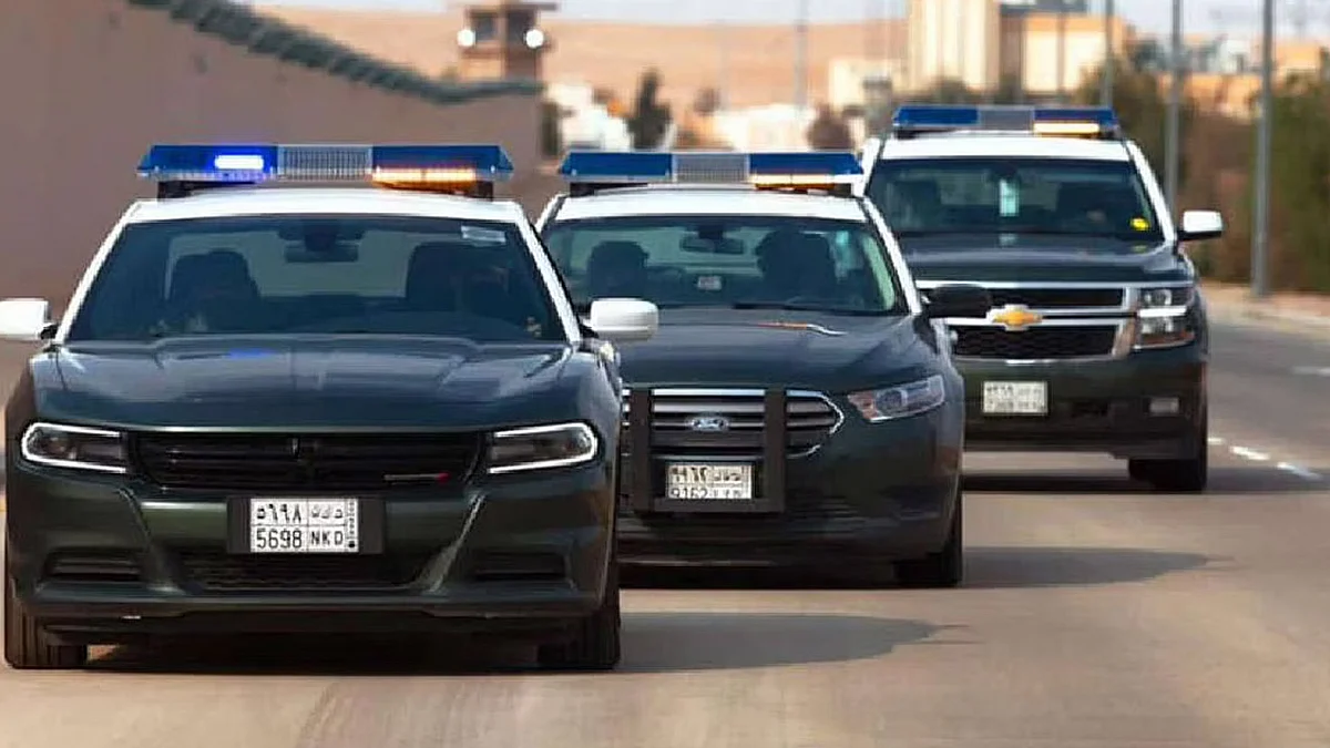 شرطة الرياض تسترد 6 مركبات مسروقة وتقبض على سارقيها