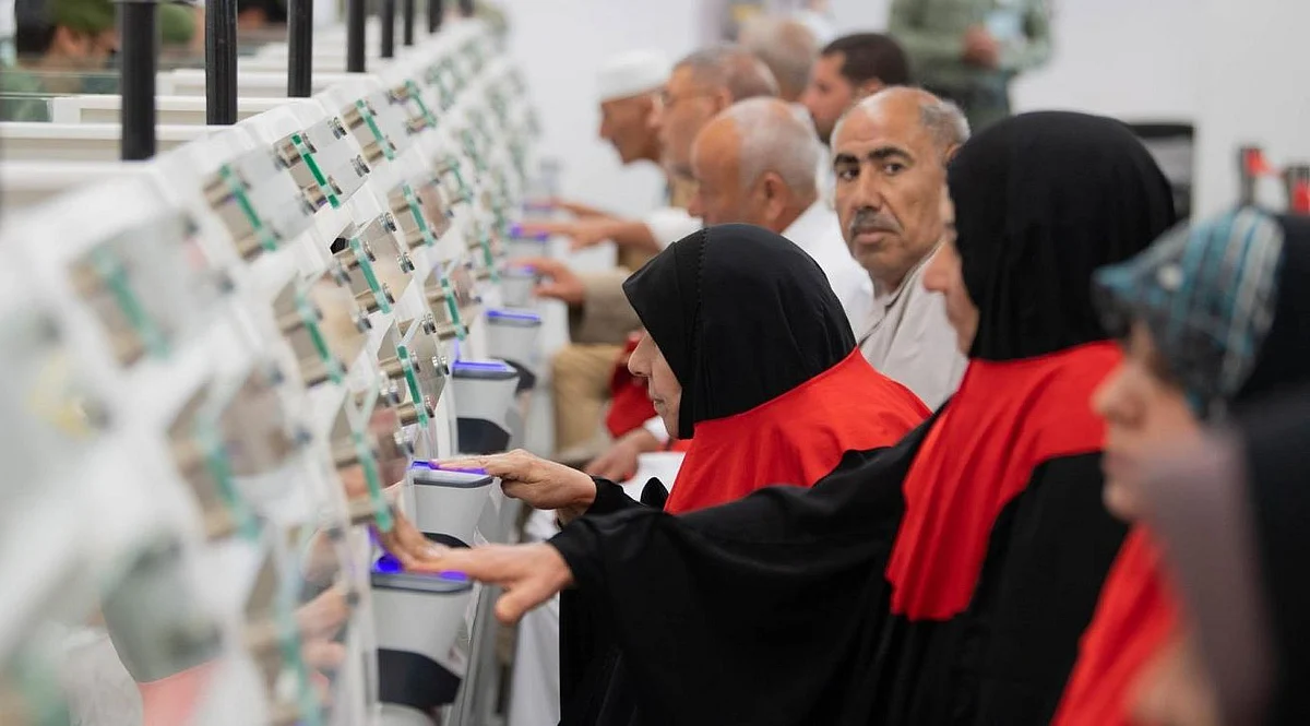 وصول الدفعة الثالثة من حجاج العراق عبر منفذ جديدة عرعر