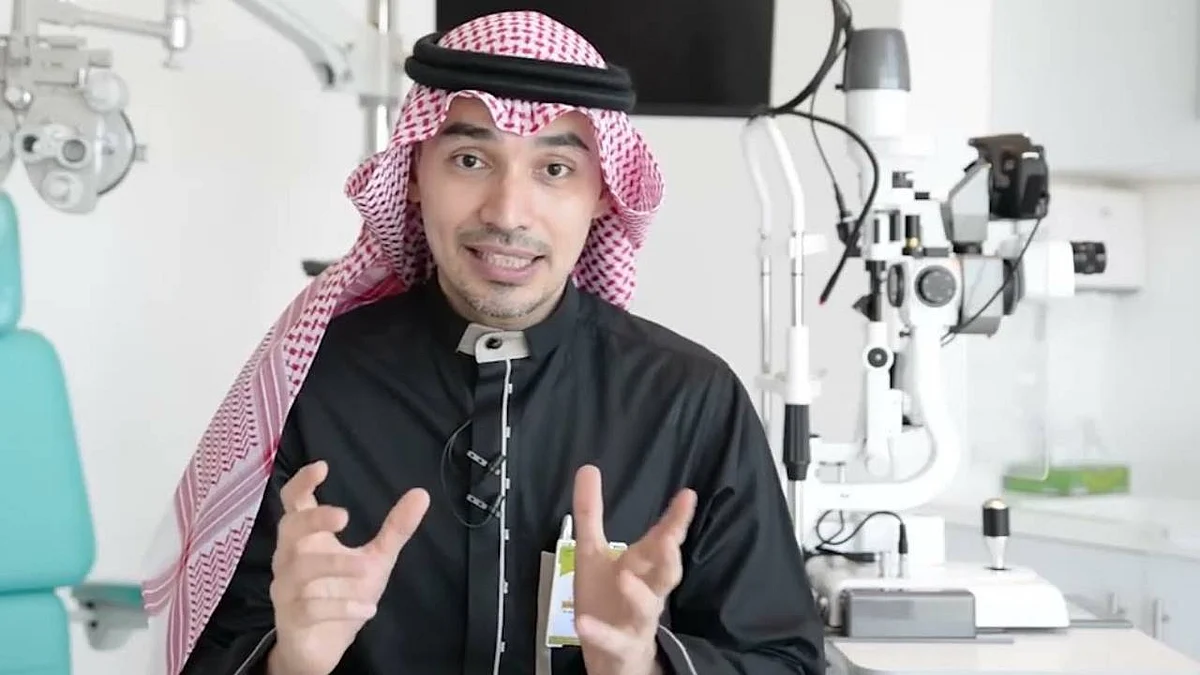 استشاري القرنية وتصحيح النظر د. محمد قوقندي