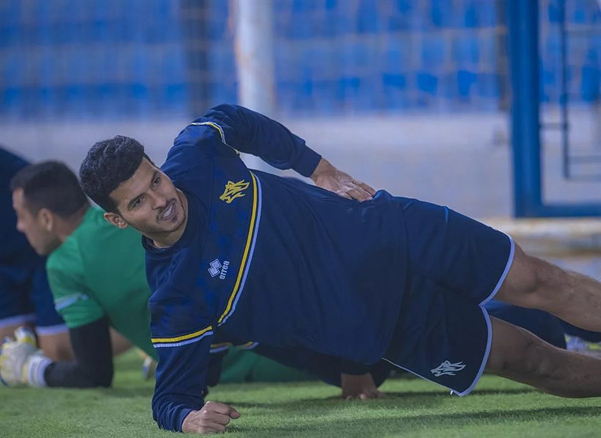 التعاون يعلن إصابة نواف الصبحي وغيابه عن الملاعب لـ5 أسابيع