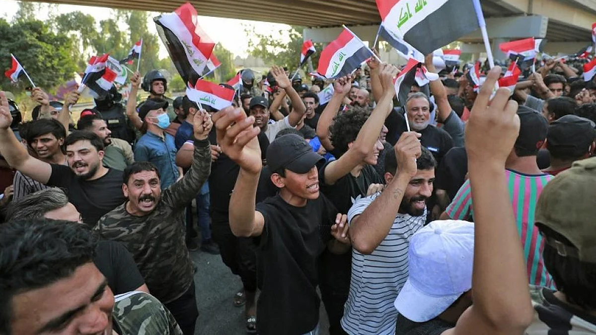 المتظاهرون العراقيون