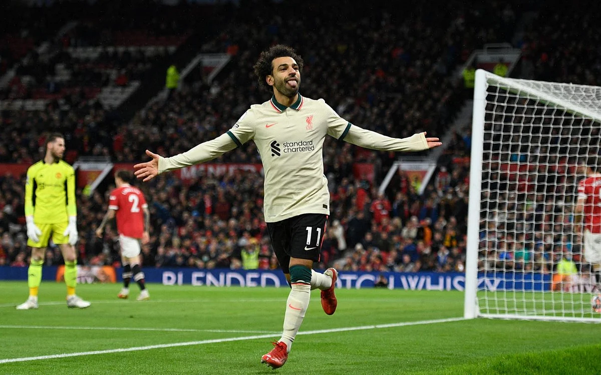 رقم ذهبي ينتظر محمد صلاح أمام مانشستر يونايتد في الدوري الإنجليزي