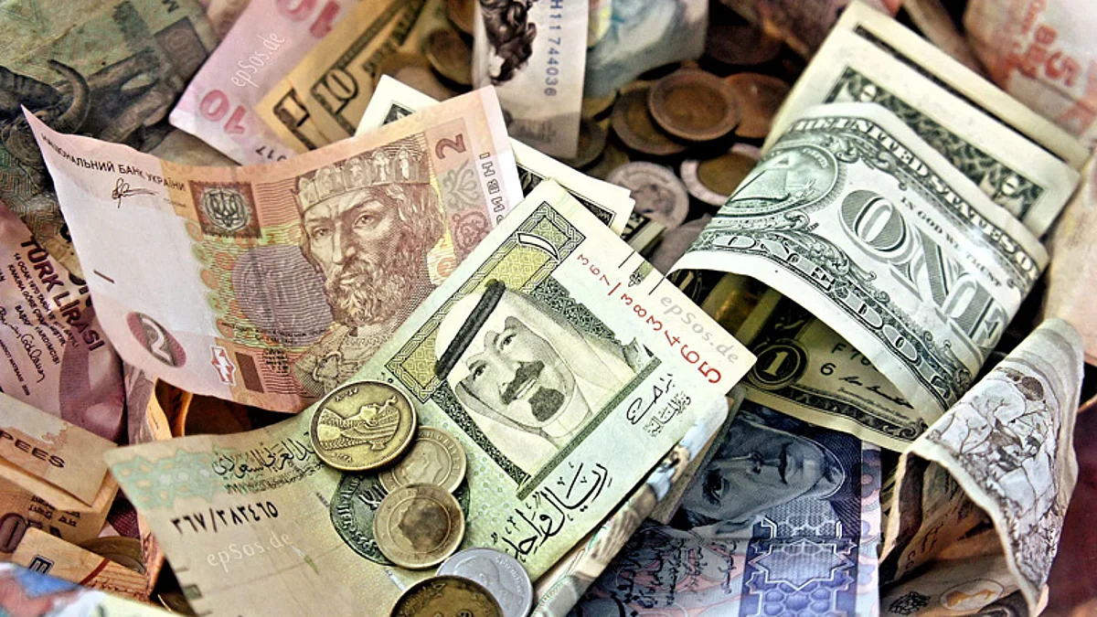 أسعار العملات اليوم في المملكة
