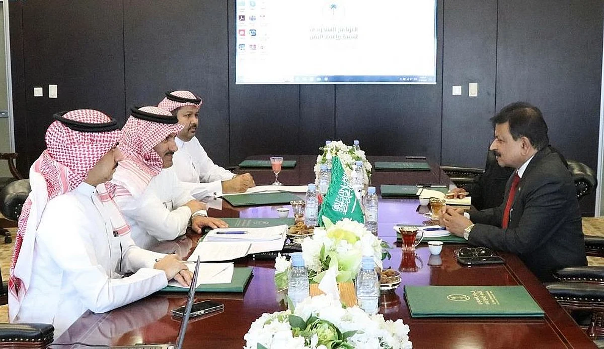 سفير المملكة لدى اليمن