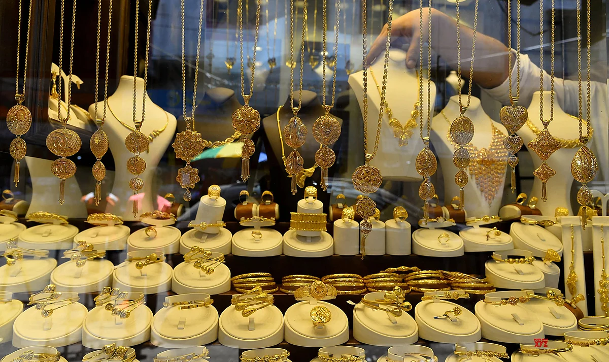 مشغولات ذهبية – أرشيفية