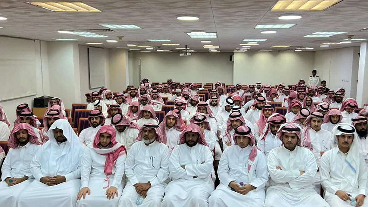 انطلاق الدورة التأسيسية لمنسوبي المساجد المعينين على نظام العقود بمنطقة نجران