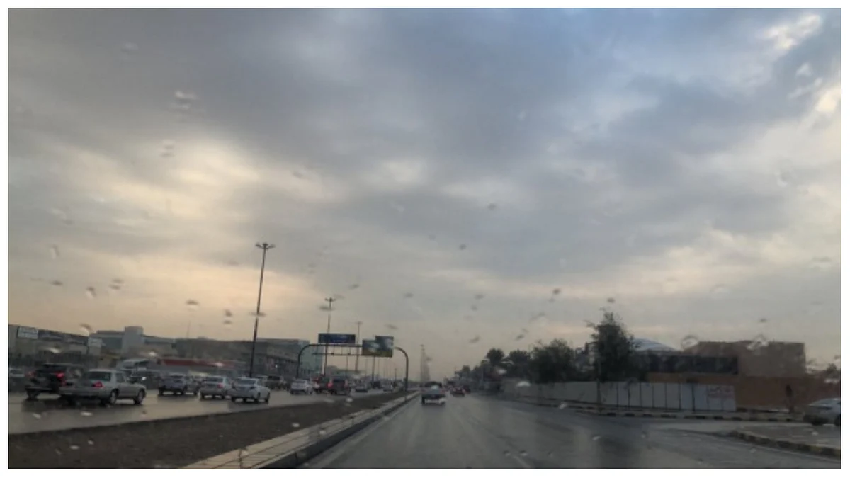 سحب رعدية ممطرة