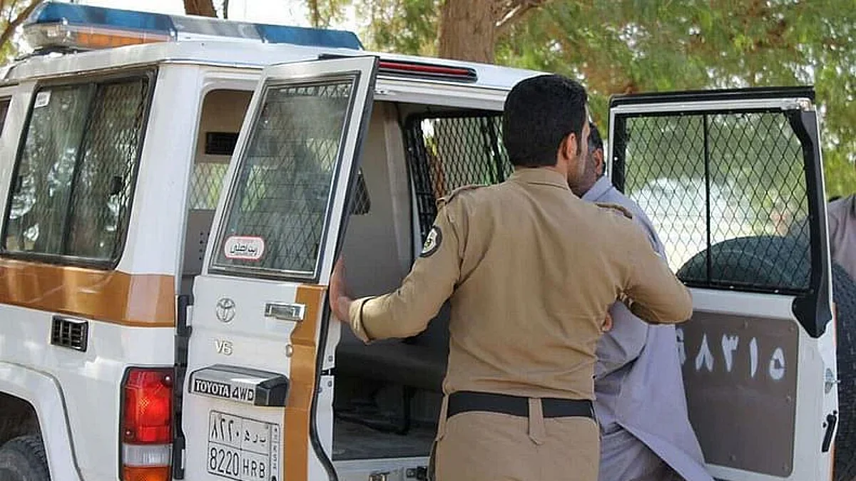 القبض على 53 مخالفًا لنظامي الإقامة وأمن الحدود بجدة