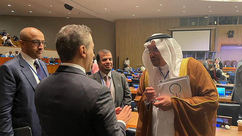 وزير التعليم في جلسة «يوم الحلول»