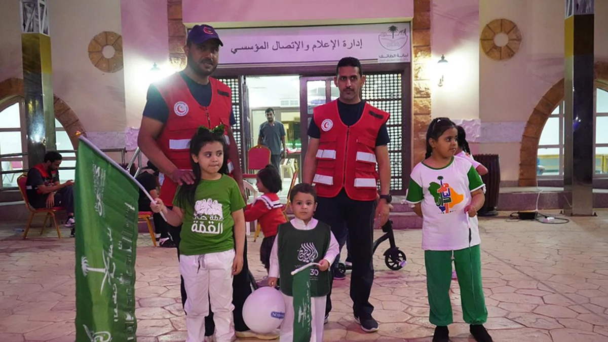 الهلال الأحمر بالطائف: نقل 5 حالات إلى المستشفى خلال احتفالات اليوم الوطني