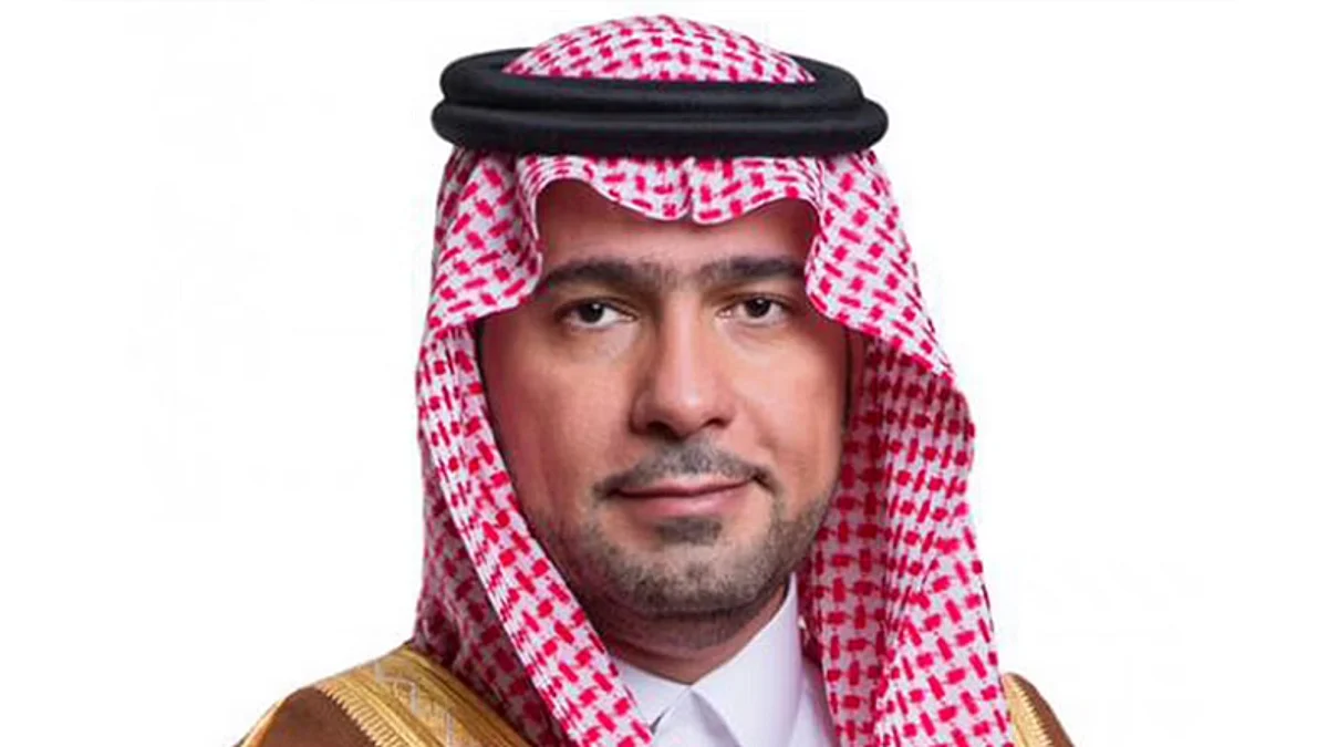 الوزير الحقيل: في ذكرى الوطن.. مسيرة ممتدة من التقدم والبناء